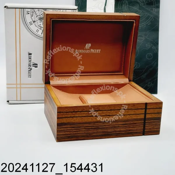 AP Watch Box